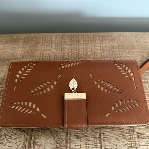 Vagabond Goods Handbags - Vagabond Goods Brown Leaf Cutout Wallet | “Sea La Vie” Embossing